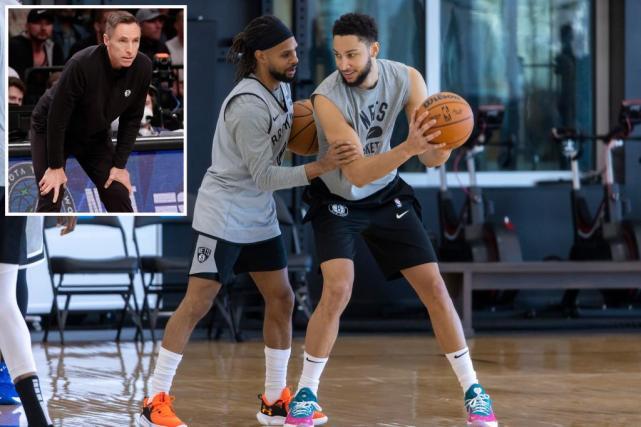 自由式滑雪 自由式滑雪